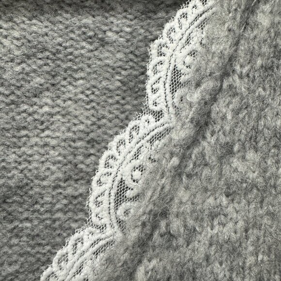 Commense Lace Trim Bow-Decor Draped Oversized Sweater NWT, Size S - Picture 9 of 17